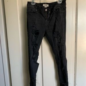 Black Ripped Skinny Jeans